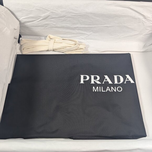 NIB Prada Leather Sneakers, Ivory, Retired Style: 1E410N-013-F0304 - Picture 10 of 12